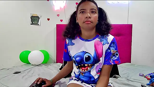 แชท XXX สดของ Ellie_Cute7