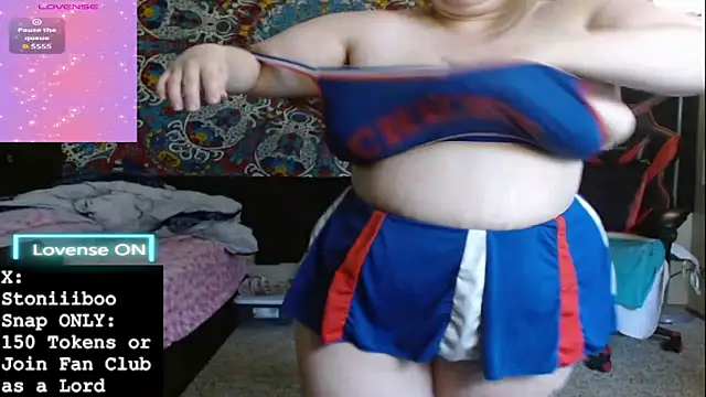 Stoniiiboo Live XXX-Chat