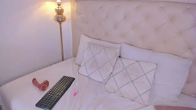 Czat XXX na żywo – nina_joyce