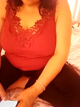 AsyaZz Adlı Modelin Canlı XXX Sohbeti