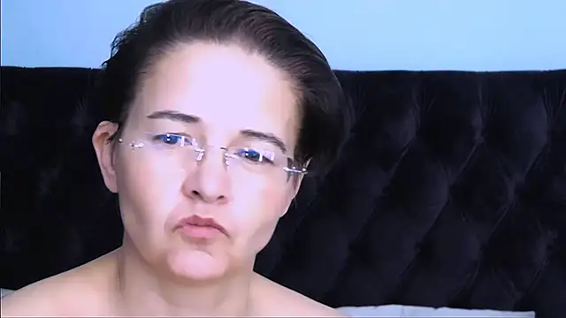 StaceyDarling Chat XXX live