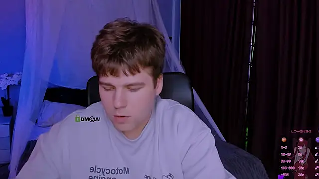 Živý XXX chat michael_strong1