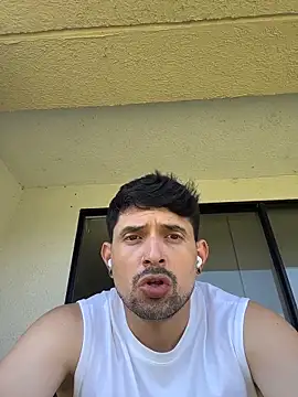 TroyeSavage Live XXX-chat