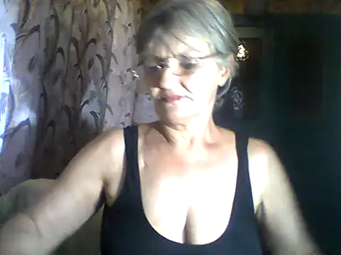 Chat XXX en directo de NikaGold455