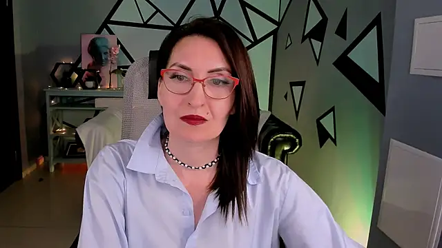 UnaTerra's Live XXX Chat