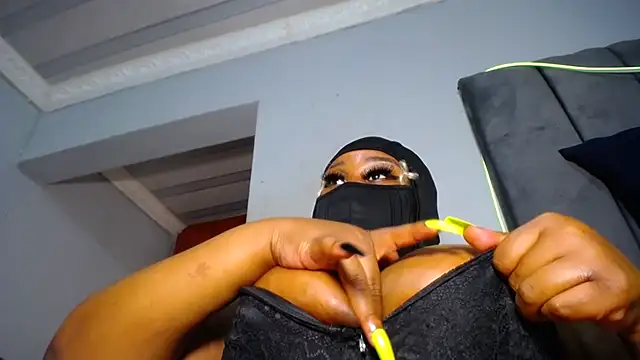 XPanther_24 Chat XXX in diretta