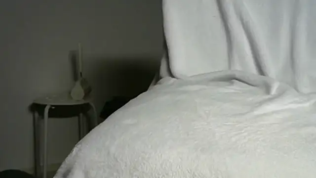 leopiii-iiJP's Live XXX Chat