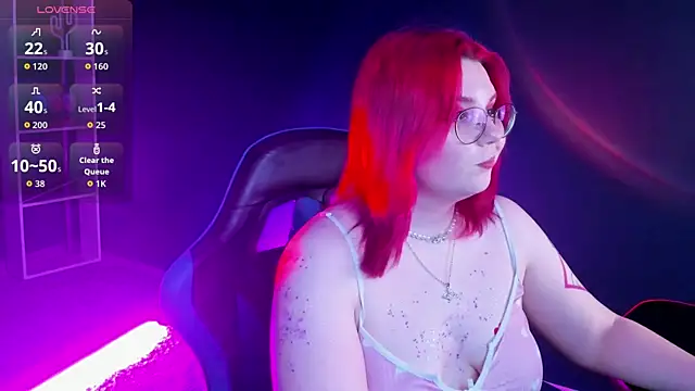 Show modela Alice_Kitagawa na web-kameri