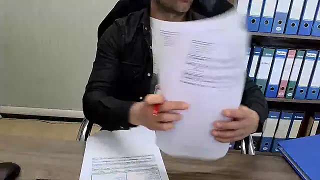 Evasionee's Live XXX Chat