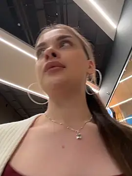 KristiRichn Live XXX chat