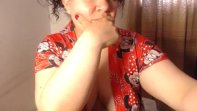 Živý XXX chat agathamiller01