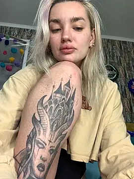 Sextazy's Live XXX Chat