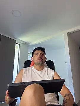 TroyeSavage Live XXX Chat