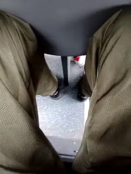 Mikaaa97 即時 XXX 聊天