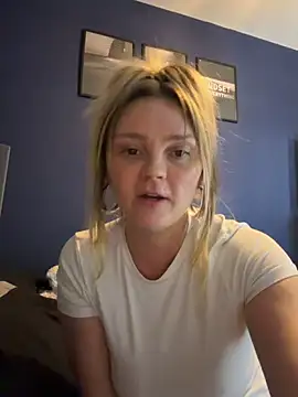 Sky25x Live XXX-Chat