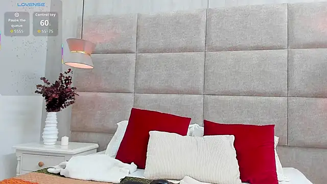 Chatroom XXX en direct de ScarletRause