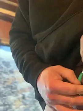 Ldnick69 élő XXX-chatje