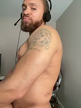 Fathero1time – Naživo XXX chat