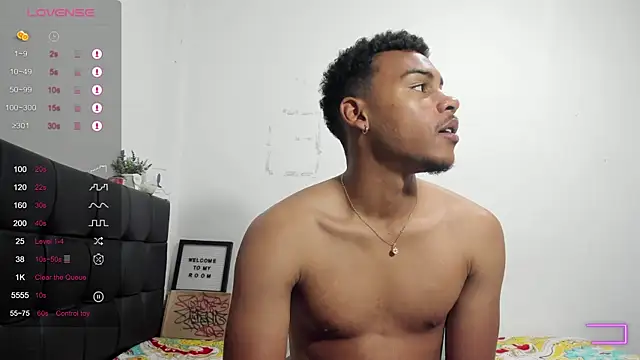 RoddyRich11 Live XXX-chat