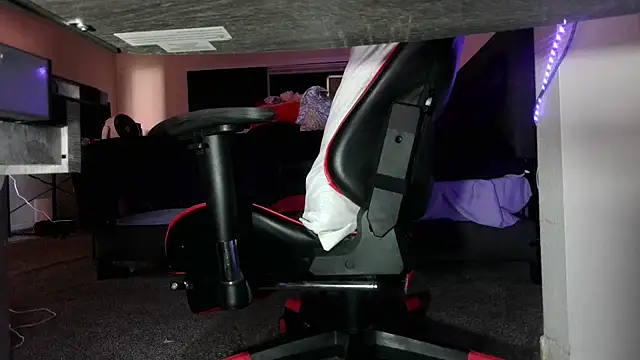 Dick_and_muscles Live XXX-Chat