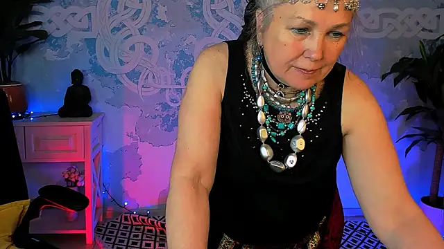 แชท XXX สดของ LilaMaharani