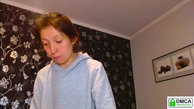 XXX chat uživo modela Sophi_Cute