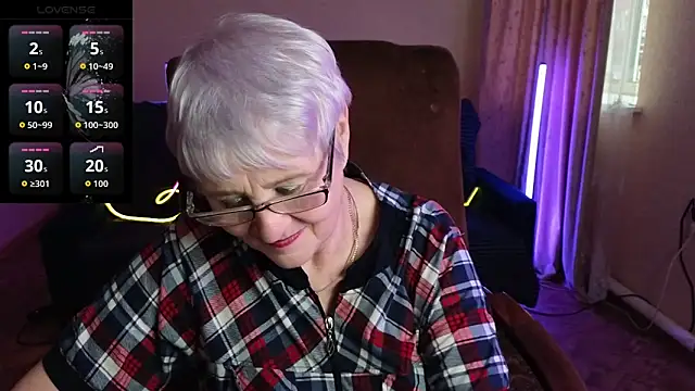 Sandra_Snowflake: απευθείας συνομιλία ΧΧΧ