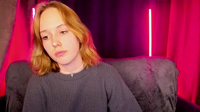 XXX chat uživo modela RikkiChoco