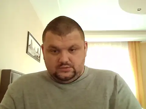 Chat XXX ao vivo de cyrex_monster