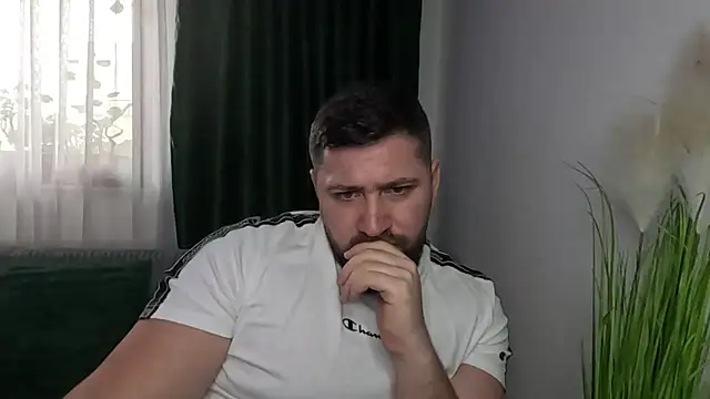 Gold_Alpha_Boy Chat XXX live