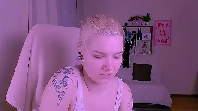 Hot_Blonda Chat XXX live