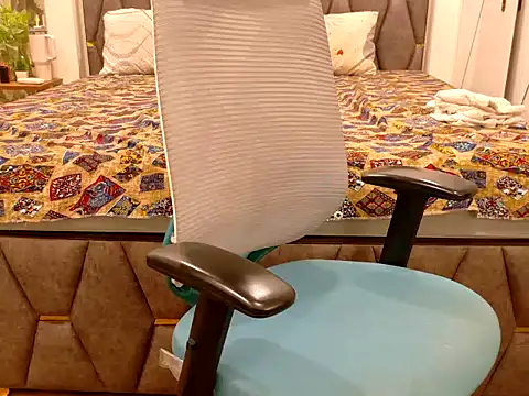 Sneha_18Years 网络视讯表演