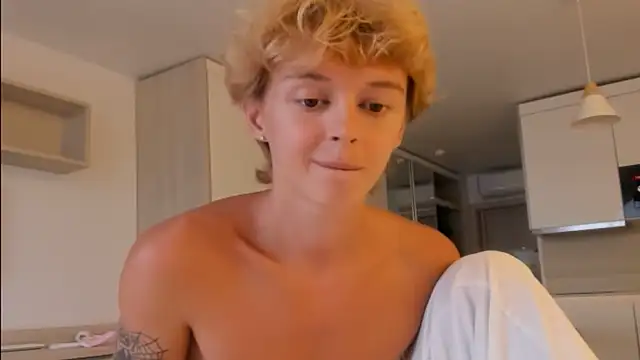 angelAndyyn Webbikameraesitys