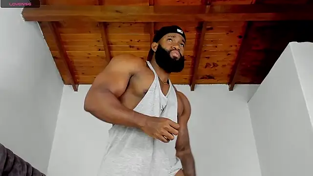 james_musclebbc: вебкам-шоу