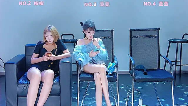 Fox_815 现场XXX聊天