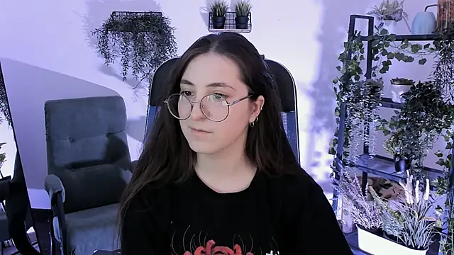 VirtuallVoyant Live XXX-chat