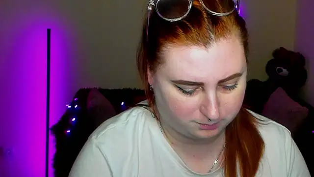 Chat XXX en directo de Alicia_love00