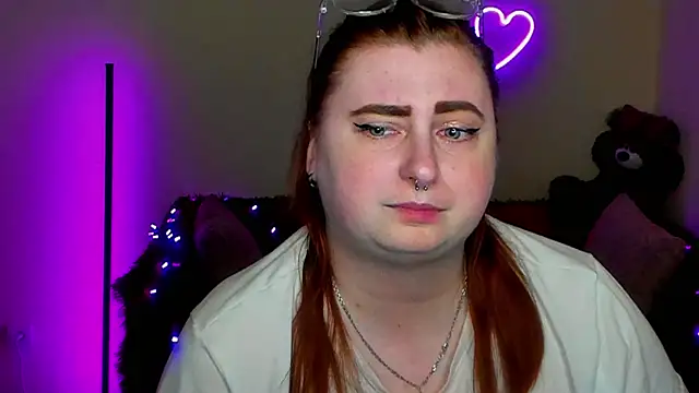 XXX chat uživo modela Alicia_love00