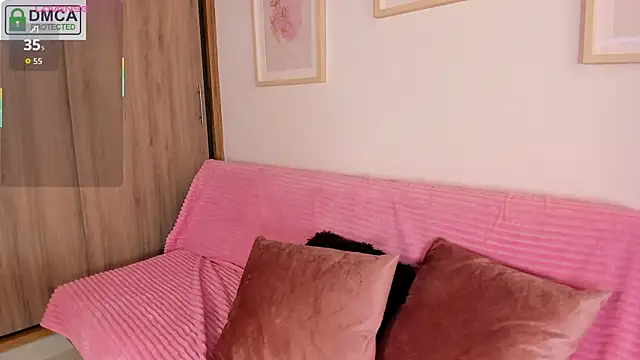 Veronica_isaza__: онлайн-секс-чат