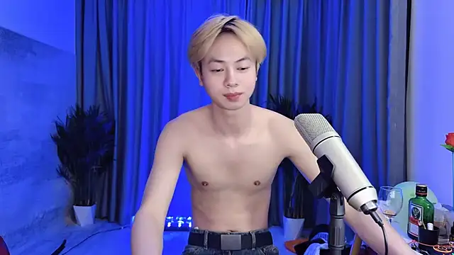 hafabva Adlı Modelin Canlı XXX Sohbeti