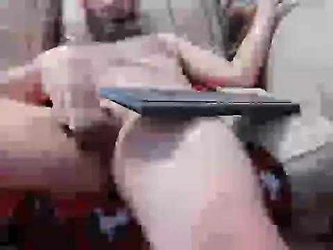 willywet élő XXX-chatje