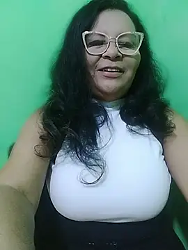 Amarantha25 live XXX chat