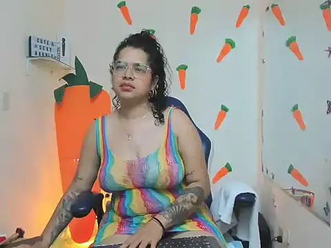 alexa-cooper-'s Live XXX Chat