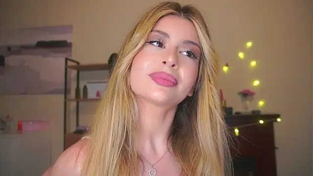 Chatroom XXX en direct de GeorginaHarn