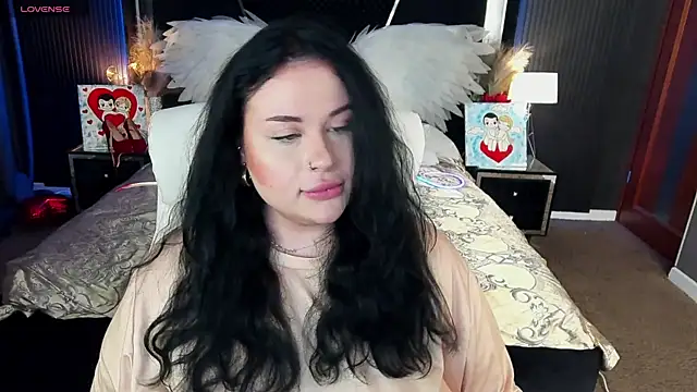 Chatroom XXX en direct de SerahMirabeli