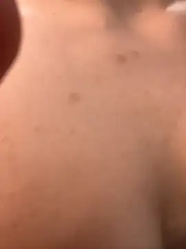 AnitaFly 即時 XXX 聊天