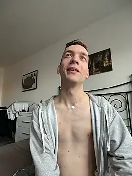 nickdtr23 live XXX chat