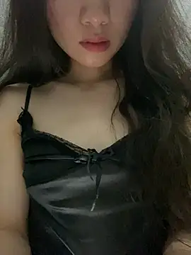 Bella_sexy98 网络视讯表演