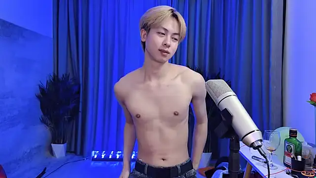 hafabva élő XXX-chatje