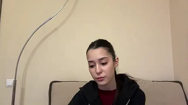 عرض كام AdeleVelvet